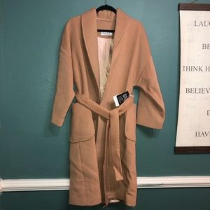 Tan belted wool coat, front pockets